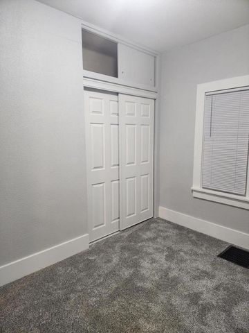 6205 32nd AVENUE, Kenosha, WI 53142