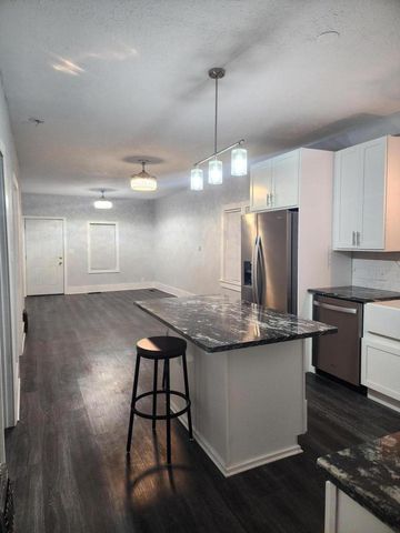 6205 32nd AVENUE, Kenosha, WI 53142