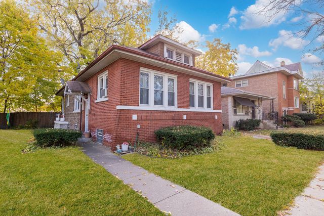 8129 S Cornell Avenue, Chicago, IL 60617