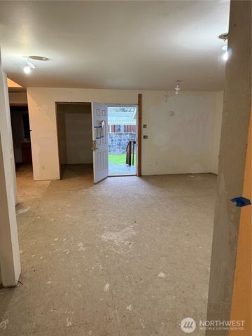 127 10th Street, Sultan, WA 98294