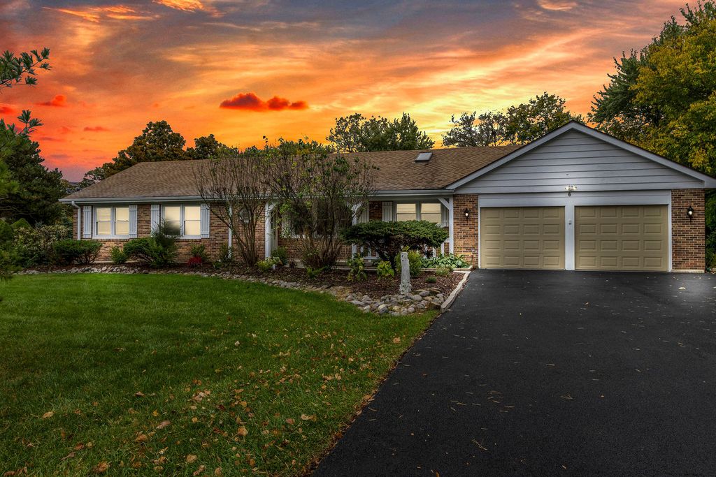 6 Lagoon Drive, Hawthorn Woods, IL 60047 — exterior