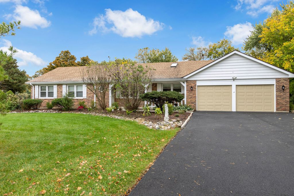 6 Lagoon Drive, Hawthorn Woods, IL 60047 — photo 2