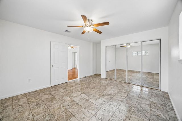 820 E 28th Street, Houston, TX 77009