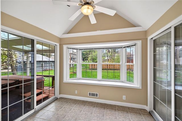 1810 S Main Street, Dayton, OH 45409