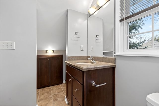 1810 S Main Street, Dayton, OH 45409