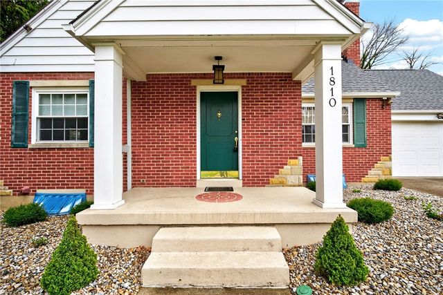 1810 S Main Street, Dayton, OH 45409