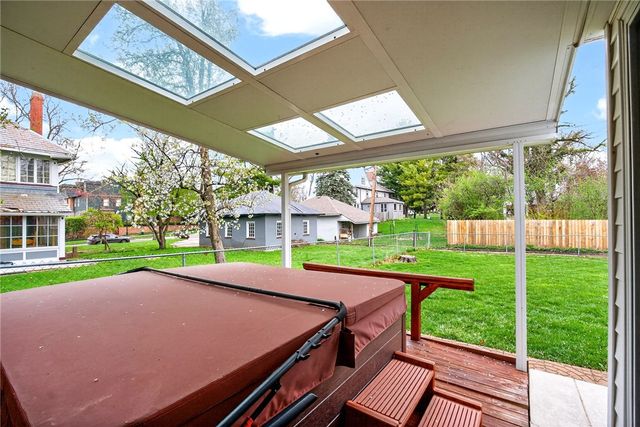 1810 S Main Street, Dayton, OH 45409