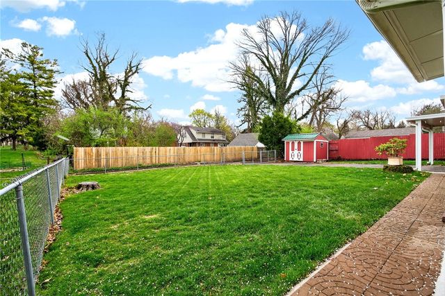 1810 S Main Street, Dayton, OH 45409