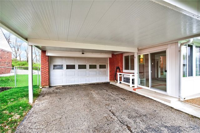 1810 S Main Street, Dayton, OH 45409