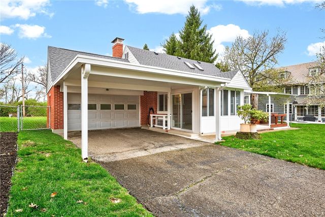 1810 S Main Street, Dayton, OH 45409