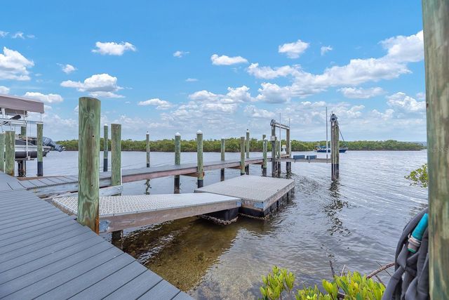 3304 W SHELL POINT ROAD, Ruskin, FL 33570