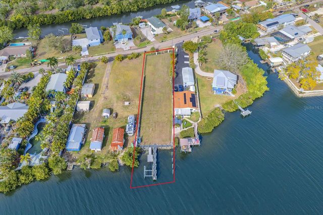 3304 W SHELL POINT ROAD, Ruskin, FL 33570