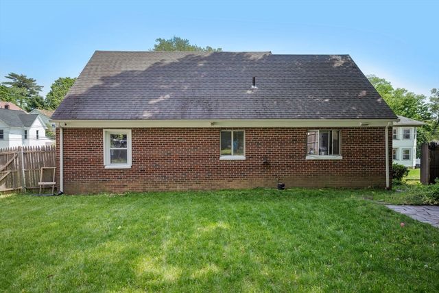 220 Marcy St, Southbridge, MA 01550