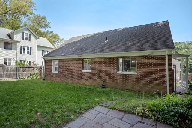 220 Marcy St, Southbridge, MA 01550