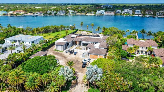 508 S Beach Road, Jupiter Island, FL 33455