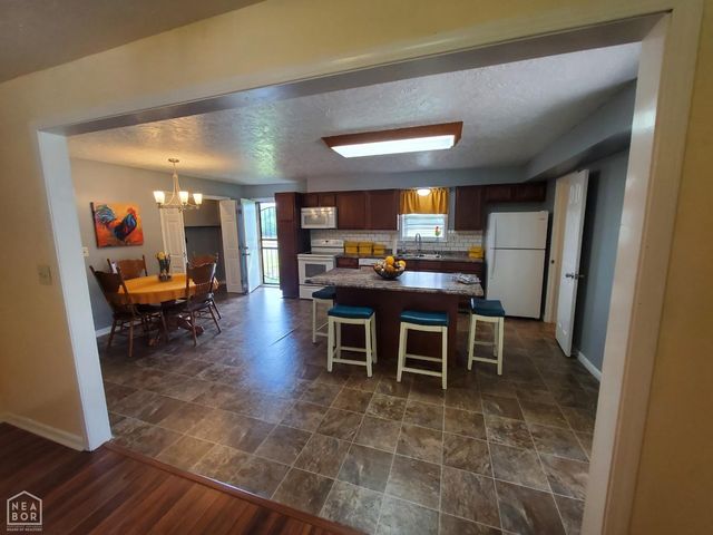 477 Ann, Piggott, AR 72454