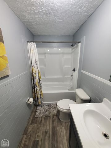 477 Ann, Piggott, AR 72454
