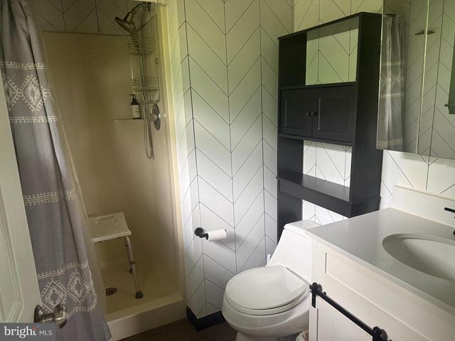 103 POWDER MILL HOLLOW RD, Boyertown, PA 19512