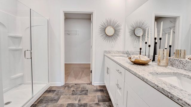 175 KIPLING DR, Oakland, TN 38060