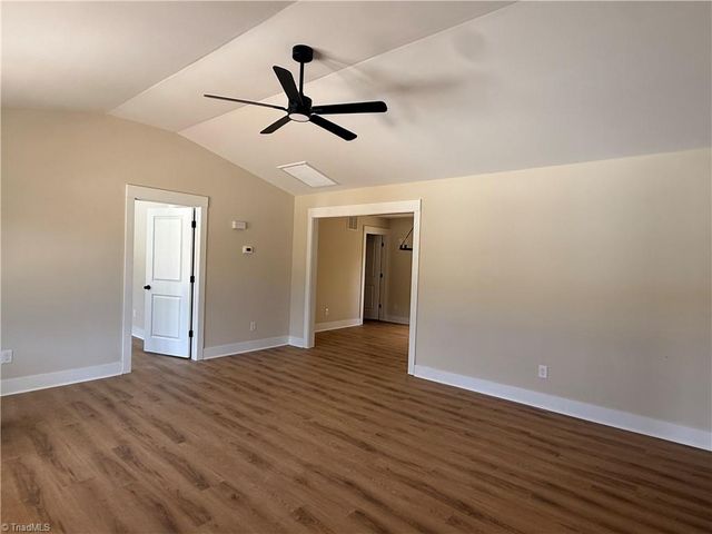 1047 W Holly Hill Road, Thomasville, NC 27360