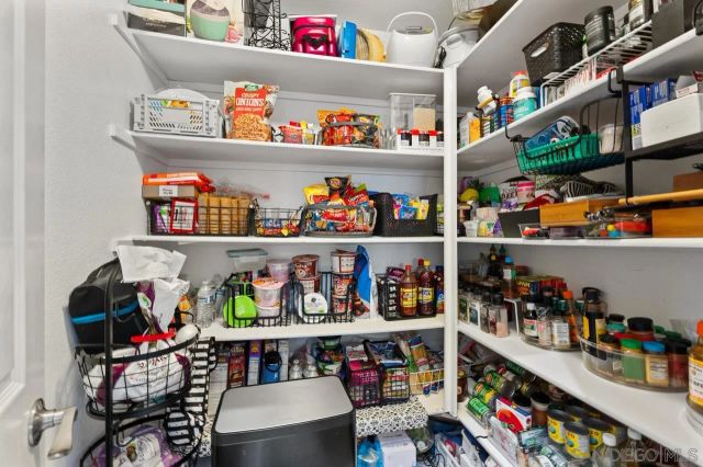 6373 Avenida De Las Vistas 3, San Diego, CA 92154