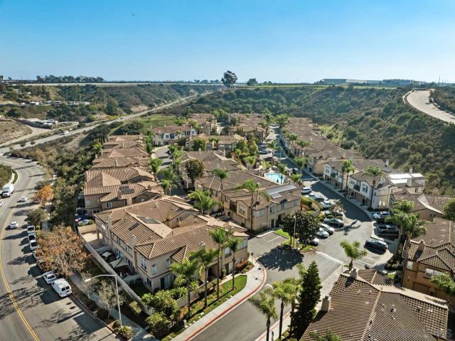 6373 Avenida De Las Vistas 3, San Diego, CA 92154