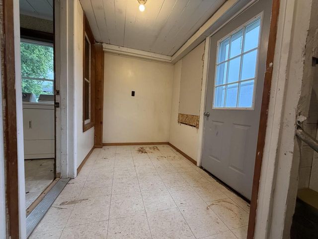 E1384 WOLF RIVER ROAD, Iola, WI 54945