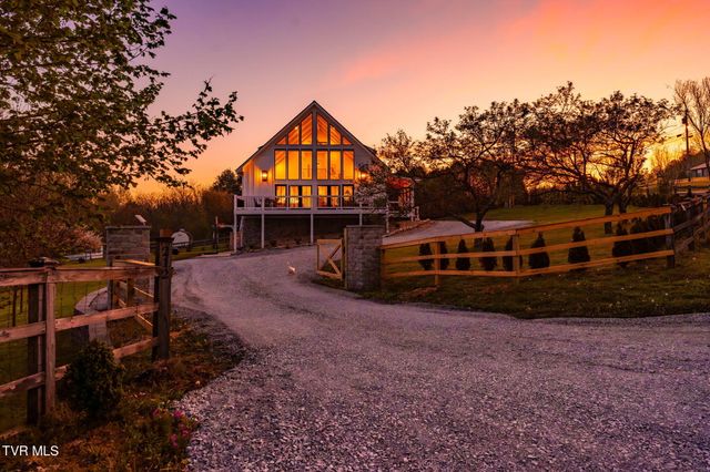 212 County Farm Road, Jonesborough, TN 37659