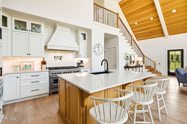 212 County Farm Road, Jonesborough, TN 37659