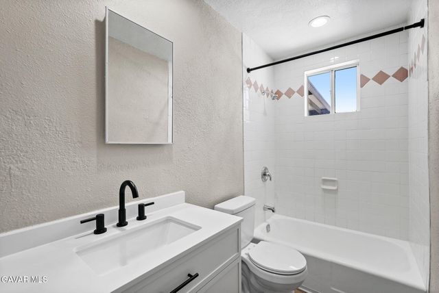 44839 Division Street, Lancaster, CA 93535