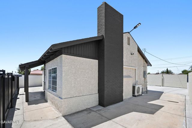 44839 Division Street, Lancaster, CA 93535