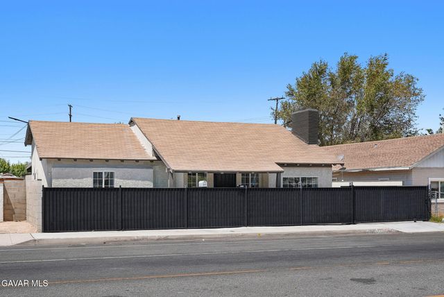 44839 Division Street, Lancaster, CA 93535