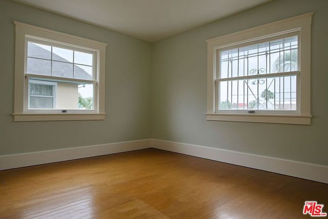 2266 Cambridge Street, Los Angeles, CA 90006