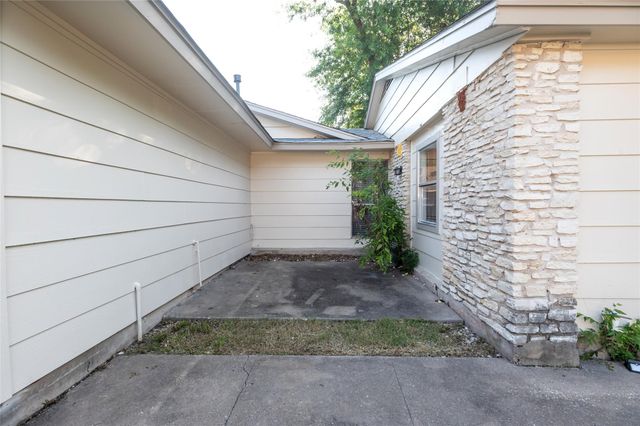 1407 Click CV B, Austin, TX 78758