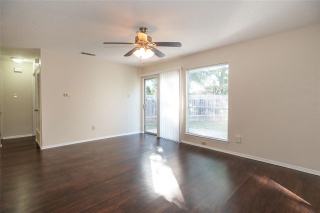 1407 Click CV B, Austin, TX 78758