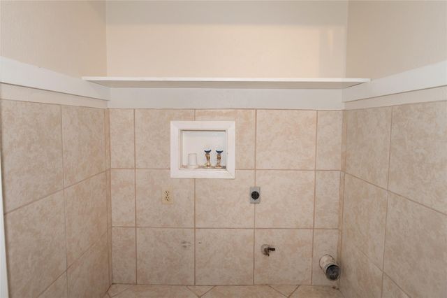 1407 Click CV B, Austin, TX 78758