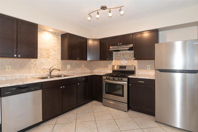1407 Click CV B, Austin, TX 78758