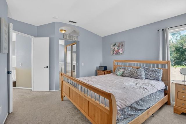 1177 Amberhill Ave, Galt, CA 95632