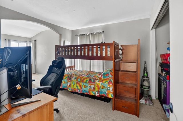 1177 Amberhill Ave, Galt, CA 95632