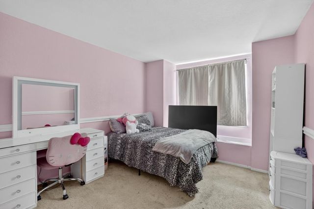 1177 Amberhill Ave, Galt, CA 95632