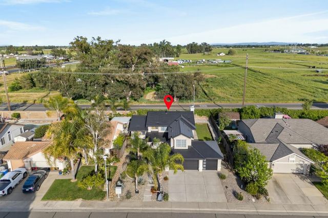 1177 Amberhill Ave, Galt, CA 95632