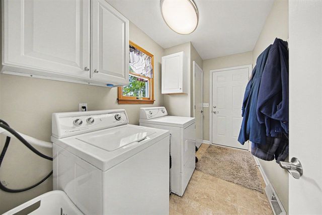 7496 Kingsley Drive, Onsted, MI 49265