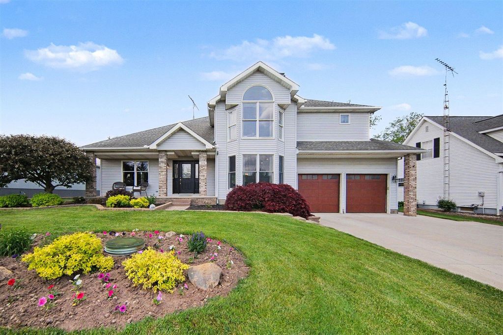 7496 Kingsley Drive, Onsted, MI 49265