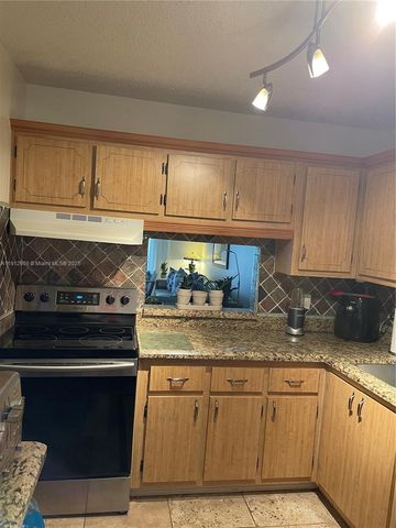 2828 Casita Way 2050, Delray Beach, FL 33445