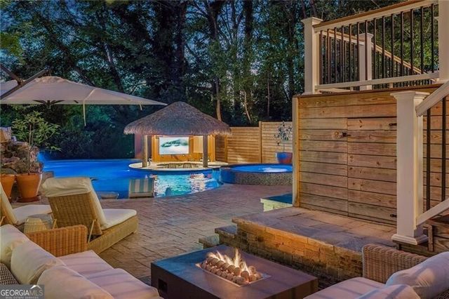 996 Rosedale Road NE, Atlanta, GA 30306