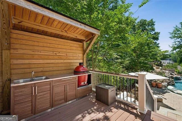 996 Rosedale Road NE, Atlanta, GA 30306