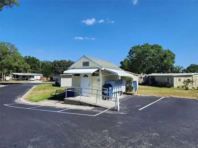 2030 WAX MYRTLE DRIVE, Zellwood, FL 32798