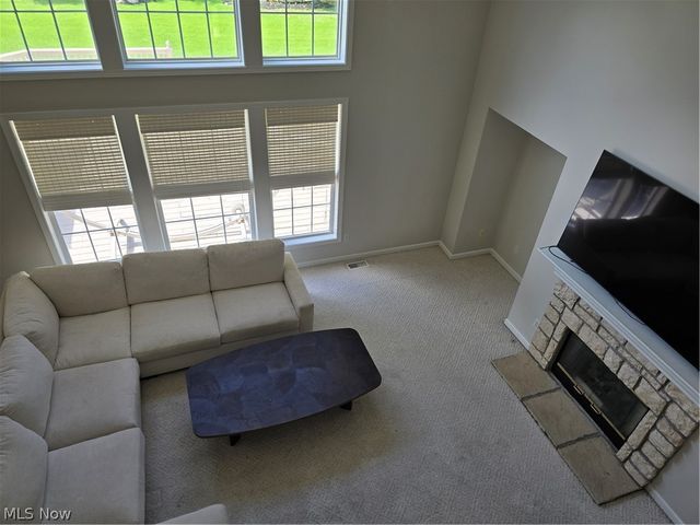 7764 Oak Meadow Drive, Hudson, OH 44236
