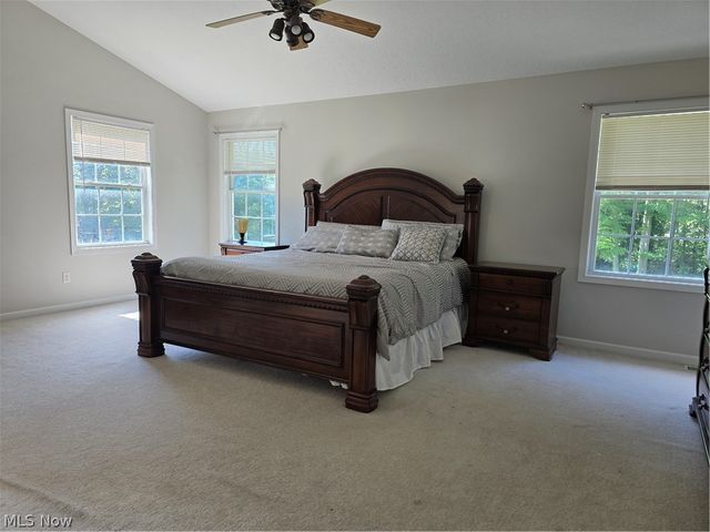 7764 Oak Meadow Drive, Hudson, OH 44236