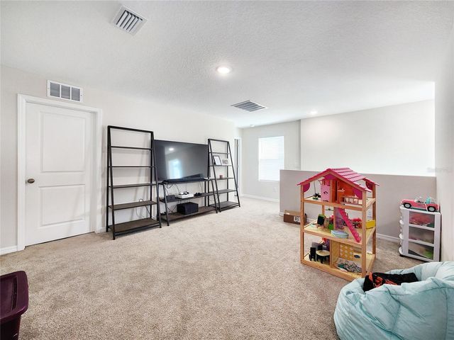 37114 SAGEMOOR DRIVE, Zephyrhills, FL 33541